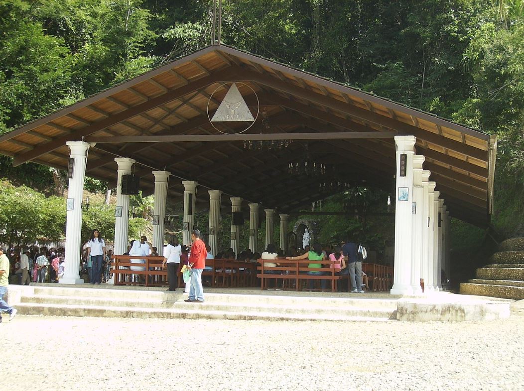 Nossa Senhora em Betania Venezuela I.JPG